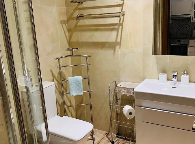 In Captains House With A Pool